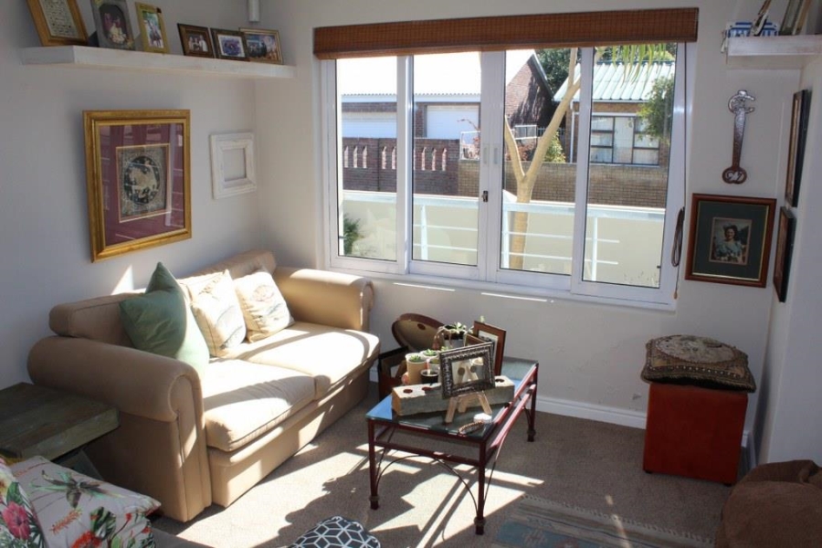 4 Bedroom Property for Sale in Kleinmond Western Cape